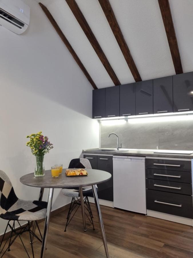 Studio Apartment Rosalie Split Exterior foto