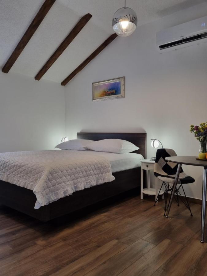 Studio Apartment Rosalie Split Exterior foto