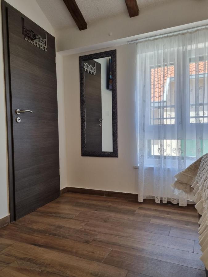 Studio Apartment Rosalie Split Exterior foto