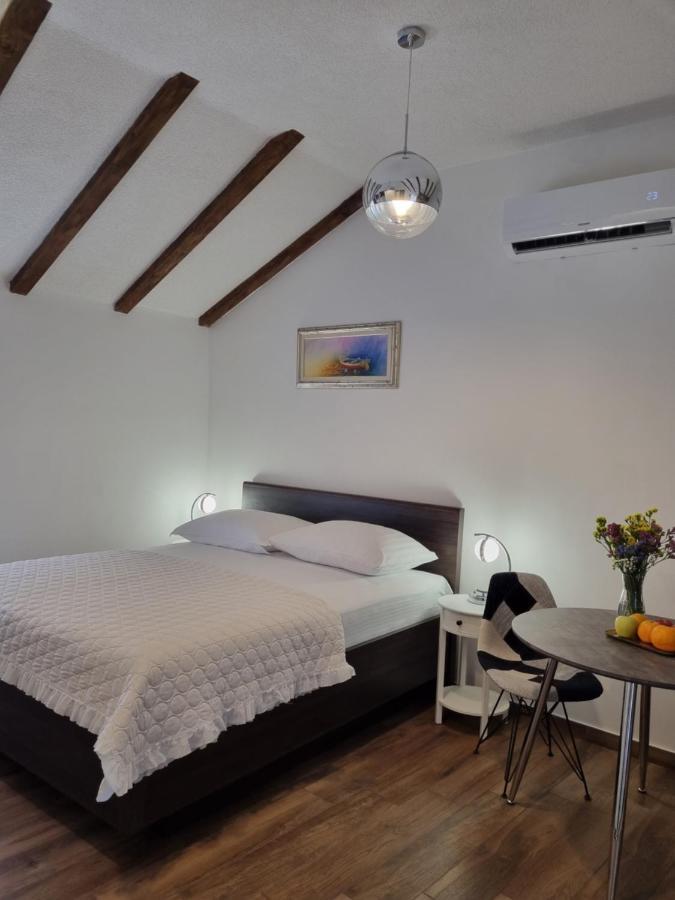 Studio Apartment Rosalie Split Exterior foto